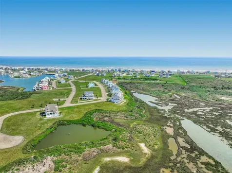 3906 Curlew Drive Galveston TX 77554