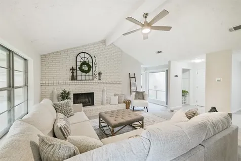 12415 Pantano Drive Houston TX 77065