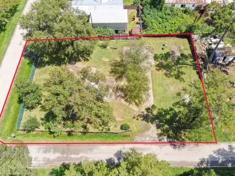 9414 Meadowvine Drive Houston TX 77044