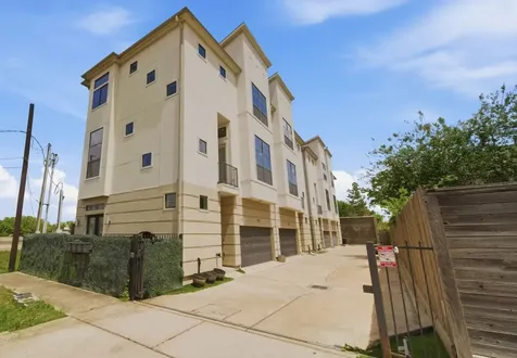 1814 Thompson Street Houston TX 77007