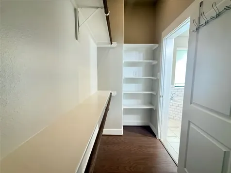 1220 W 25th Street Houston TX 77008