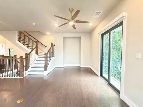 1220 W 25th Street Houston TX 77008