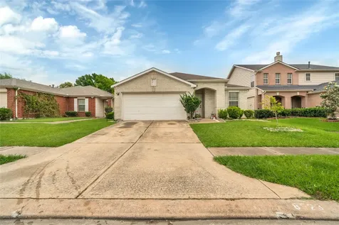 8523 Ashford Green Lane Houston TX 77072