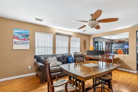 8523 Ashford Green Lane Houston TX 77072