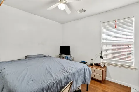 8523 Ashford Green Lane Houston TX 77072