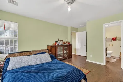 8523 Ashford Green Lane Houston TX 77072