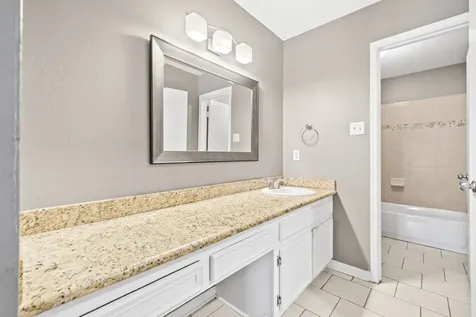 7716 Challie Lane 7716 Houston TX 77088
