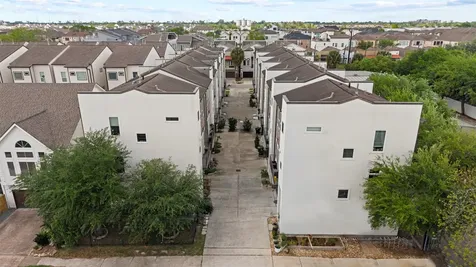5528 Cornish Street E Houston TX 77007