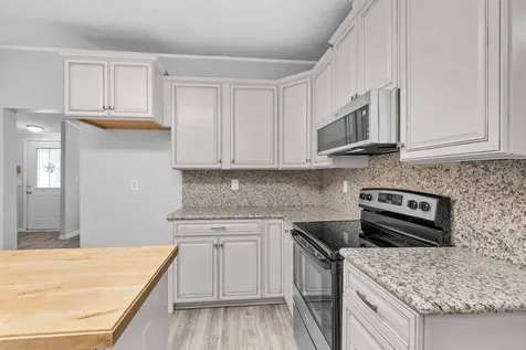 4621 Price Road Montgomery TX 77316
