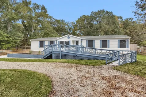 4621 Price Road Montgomery TX 77316
