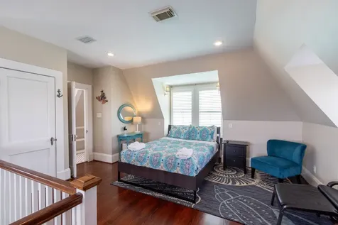 1905 Avenue M 1/2 Galveston TX 77550