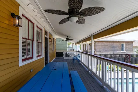 1905 Avenue M 1/2 Galveston TX 77550