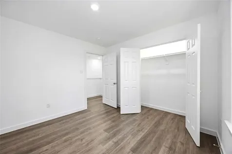 1056 North Ln A Houston TX 77088