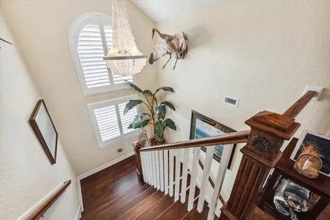 102 Bamaku Bend Tiki Island TX 77554