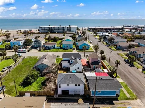 3624 S Avenue S 1/2 Galveston TX 77550