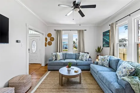 3624 S Avenue S 1/2 Galveston TX 77550