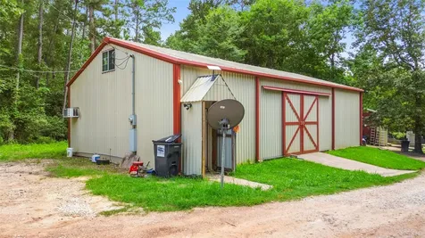 2620 Interstate 45 S New Waverly TX 77358