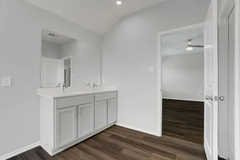 17718 Sommerset Falls Lane Crosby TX 77532