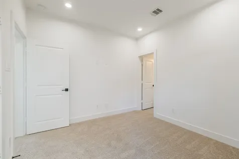 8315 Brecha Lane Houston TX 77055