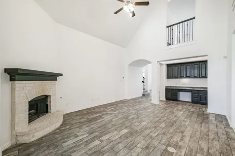 706 Suncatcher Circle Richmond TX 77406
