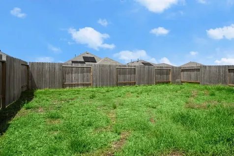 843 Deerhurst Magnolia TX 77354
