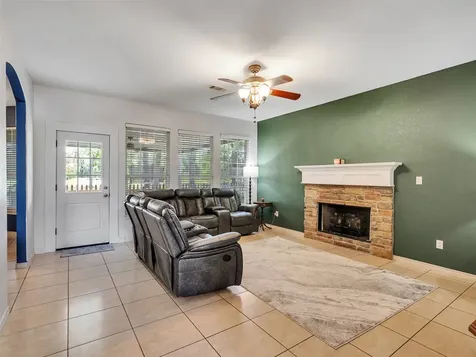 20726 Squaw Valley Trail Crosby TX 77532