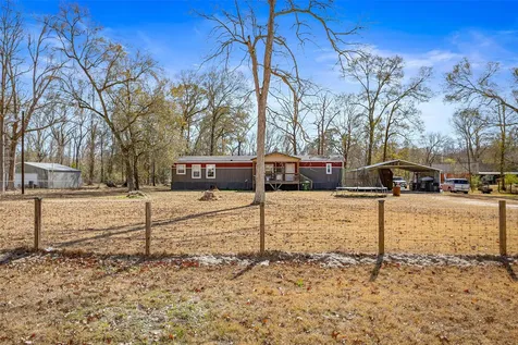 1236 County Road 6763 Dayton TX 77535