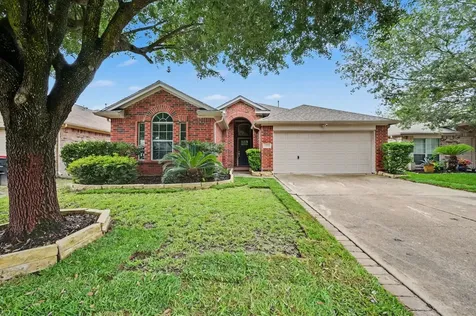 10235 Mills Run Drive Houston TX 77070