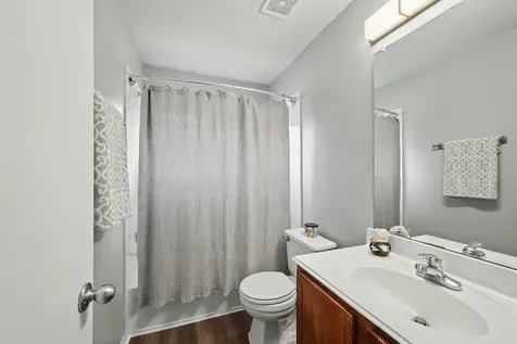 10235 Mills Run Drive Houston TX 77070