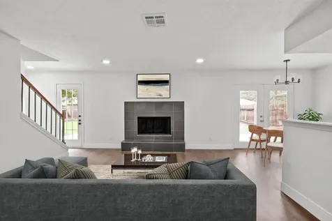 14527 Duncannon Drive Houston TX 77015