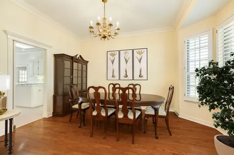 95 Rosewood Street Lake Jackson TX 77566