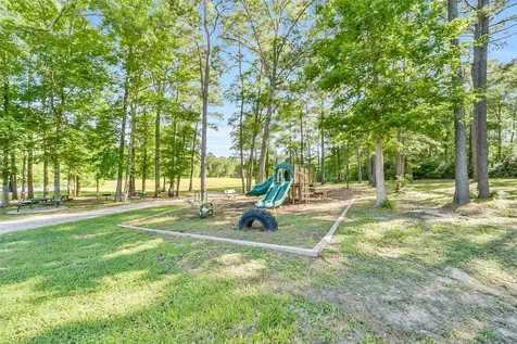 614 County Road 6324 Dayton TX 77535
