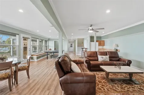 153 Shiprock Livingston TX 77351