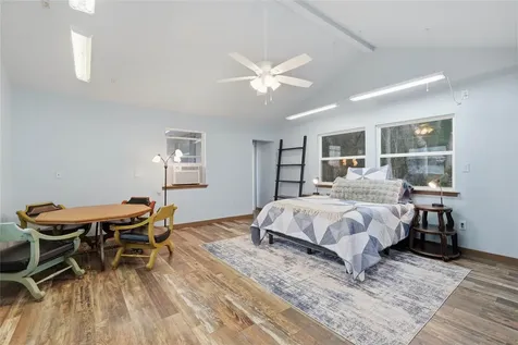 153 Shiprock Livingston TX 77351