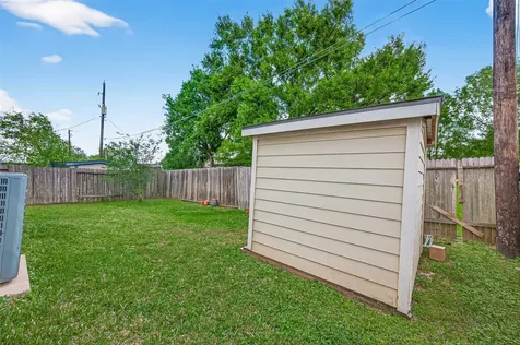 410 Collins Road Richmond TX 77469