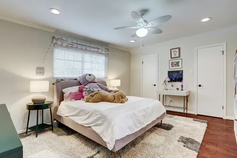 12506 Kingsride Lane Houston TX 77024