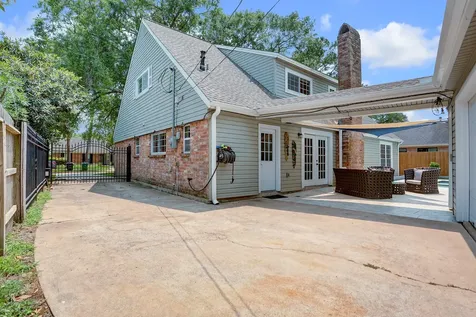 12506 Kingsride Lane Houston TX 77024