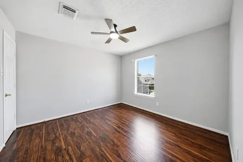 1911 Oak Hollow Court Missouri City TX 77489
