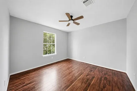 1911 Oak Hollow Court Missouri City TX 77489
