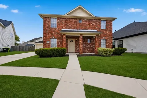 1911 Oak Hollow Court Missouri City TX 77489