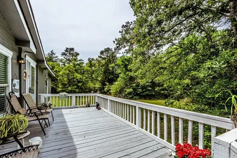 66 Horseshoe Lake Road Huntsville TX 77320