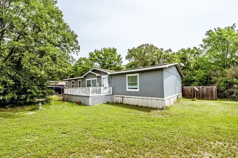 66 Horseshoe Lake Road Huntsville TX 77320
