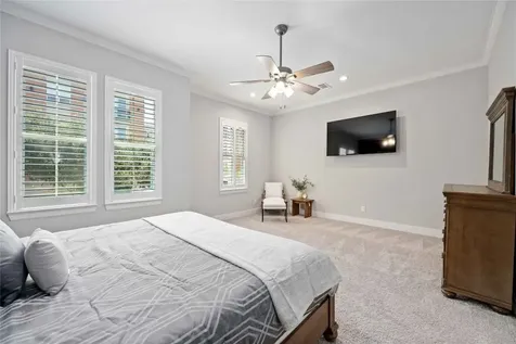 1324 W Pierce Street Houston TX 77019