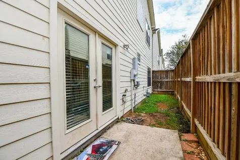 3715 Main Plaza Drive Houston TX 77025