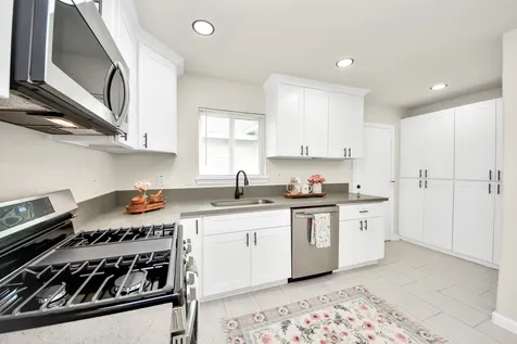 4802 Alvin Street Houston TX 77033