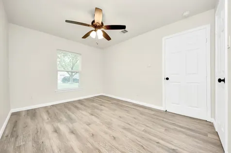 4802 Alvin Street Houston TX 77033