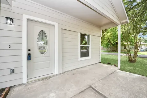 4802 Alvin Street Houston TX 77033