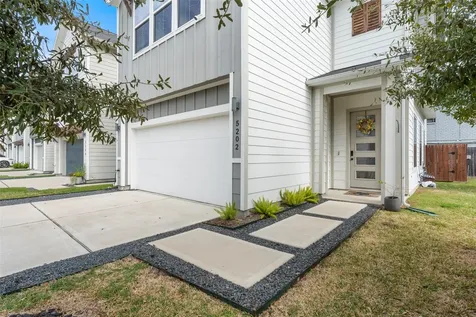 5202 Pinemont Creek Lane Houston TX 77018