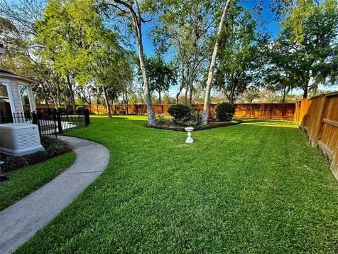 7807 Elm Tree Court Sugar Land TX 77479