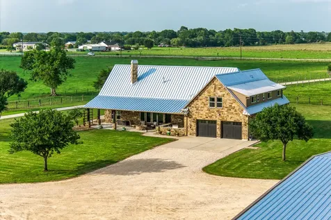 6868 Fm 360 Road Needville TX 77461